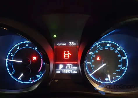 2015 Toyota Corolla S Plus from USA, damaged, VIN 2T1BURHE4FC349565